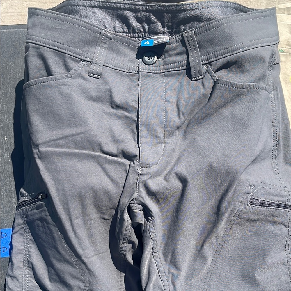 Men's Gray Eddie Bauer Fleece Lined Cargo Pants
